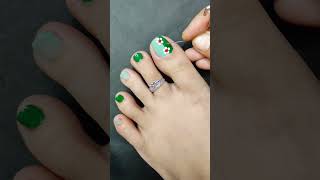 Easy toe nailart at home nailart easynailart toenailart toenails youtubeshorts shorts [upl. by Adnamor]