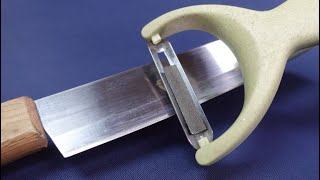 Simple way to sharpen a razor sharp knife   sharpen knives quickly Razor Sharp [upl. by Ycnaffit]