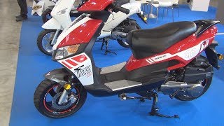 Motorini GP 125i 2017 Exterior and Interior [upl. by Erdnaed]