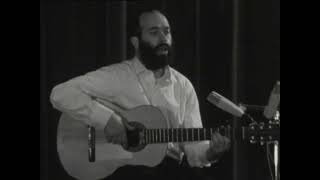 Shlomo Carlebach שלמה קרליבך  Borchi Nafshi ברכי נפשי live 1962 [upl. by Aniraz334]