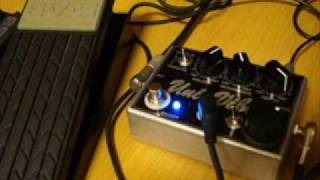 DIY Uni Vibe Clone Pedal Easy Vibe Sound demo [upl. by Hera325]