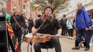 Oisin amp Malachy  Time  Market street Manchester  Great busking [upl. by Aneloaup585]