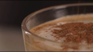 Nespresso  Przepis na kawę „Caffe Latte z lodemquot [upl. by Lindeberg]