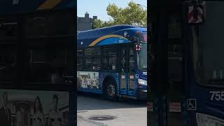 XD40 7550 on the B62 Kent Ave amp Hewes St [upl. by Einitsed]