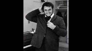 Luciano Pavarotti  Che Gelida Manina 1961 live his debut [upl. by Golanka120]