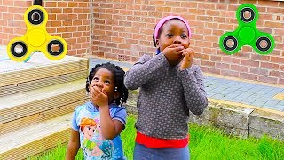 Playing in the Garden with Fidget Spinners  Outside Pretend Play [upl. by Noremac205]