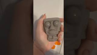 Gum Gum Dum Dum nightatthemuseum funny memes comedy dumdum gumgum easterisland stressball [upl. by Aday]