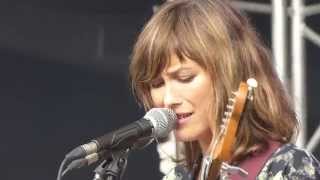 Mina Tindle  Bells  liveFnac Live Paris 20 juillet 2014 [upl. by Iams584]