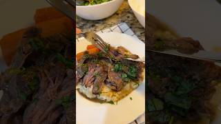 Simple Braised Chuck Roast  Dinner ideas for chilly days 🍂🌧️ [upl. by Metzgar]