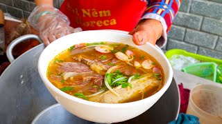 Vietnam Street Food Local Favorite  Saigon Morning Market [upl. by Nosmoht885]