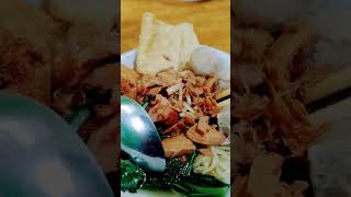 Bakso Mie Ayam Pintong sukoharjo kulinerkaranganyar food kulinersoloraya kulinersukoharjo [upl. by Westleigh]