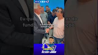 O QUE RONALDO CAIADO FEZ PARA MERECER ISSO GOVERNADOR RECEBE HOMENAGEM DE PROFISSIONAL DA EDUCAÇÃO [upl. by Nylessoj761]