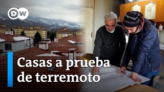 Turquía las personas que luchan por construir edificios seguros [upl. by Arrio796]