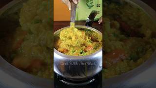 vegetable Masala Khichdi Recipe  Khichdi Recipe shorts [upl. by Llennoc]