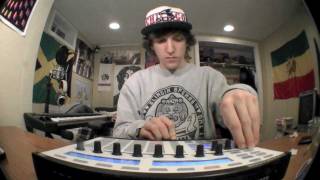 Felly rips a verse over Maschine beat [upl. by Flora]