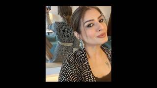 Tip tip barsa Pani Raveena Tandon ♥️ song raveenatandon bollywood [upl. by Aldus]