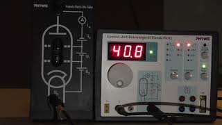 Physik Q3 FranckHertzVersuch mit Neon [upl. by Apgar]