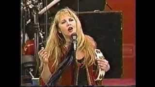 Stevie Nicks  Twisted 08141998 Woodstock [upl. by Noirda]