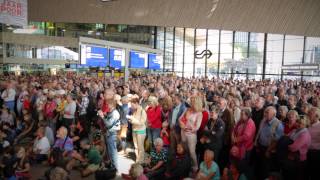 Concert op Rotterdam Centraal [upl. by Redneval]