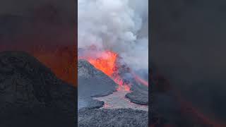 Eruption of the Geldigaladur volcano 01 shorts geldingadalur volcano iceland Aventurevolcans [upl. by Sadonia878]