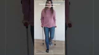 Tutorial Ohne Belastung auf Krücken laufenAnleitungHow to walk on crutches without weight bearing [upl. by Pussej]