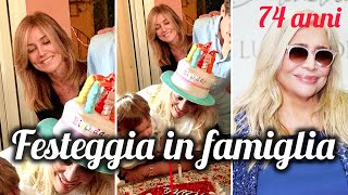 Mara Venier festeggia il suo compleanno insieme a sua figlia e i suoi nipoti Compie 74 anni [upl. by Laurena]