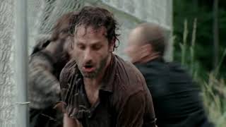 Daryl saves Rick 3x10 TWD [upl. by Willumsen]