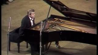 Emil Gilels  Live in Moscow 3  Beethoven Prokofiev Rachmaninov Scriabin BachSiloti  1977 [upl. by Akihsan]