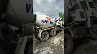 Cement mixer vs cement mixer fight shrots [upl. by Femi]