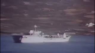 Guerra das FalklandsMalvinas em 1982 O Vale das Bombas na Baía de San Carlos [upl. by Ecart906]