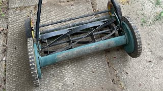 How To Sharpen Blades On A Yardworks Reel Lawnmower [upl. by Tabib]