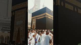 Kaba ka tawaf kar rahe hain [upl. by Ahseinat]