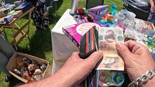 Old Man Carries His Own Wii Bag Slate Farm Car Boot Sale 190524 [upl. by Oatis]