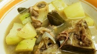 How to make Sgnor Trolach Pork shank with fuzzy melon soup [upl. by Nocaj]