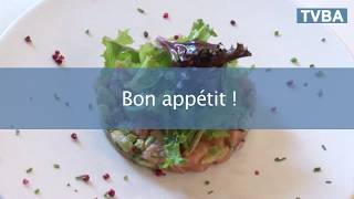 La recette du chef Valentin Deveaux tartare de saumon avocat et baies roses [upl. by Kellby]