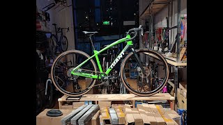 Build Giant Anyroad Advanced 1 724KG Gravel Bike [upl. by Katlaps]