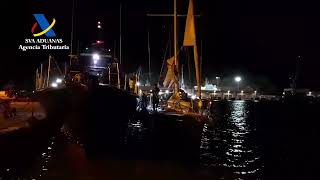 Abordado un velero al sur de Cartagena con más de 4500 kilos de hachís [upl. by Bonucci]