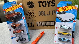 Lamley Unboxing Hot Wheels 2024 J Case [upl. by Acyssej48]