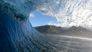 One wave at Teahupoo [upl. by Jabin]