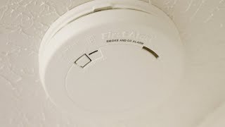 How to install a First Alert Smoke amp Carbon Monoxide Alarm  DIY [upl. by Ducan103]