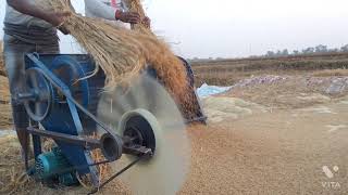 dhan jharne ki machine pankha wala  paddy thresher machine with fan ntr07 [upl. by Winchester]