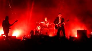 Arctic Monkeys  Brianstorm Live at Madison Square Garden New York City  08022014 [upl. by Catie]