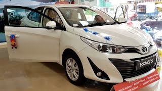 New Toyota Yaris  V Variant  Price  Mileage  Features  Interior  Specs  Walkaround [upl. by Eniamzaj]