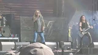 Vince Neil from Motley Crue live  Shout at the devil  Blue ridge rock fest 2023 [upl. by Atims]