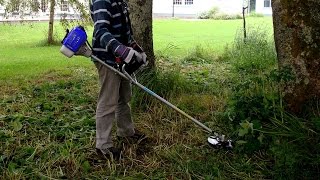 Grass Strimmer With Plastic Blades [upl. by Nalo]