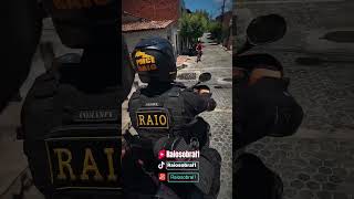 GAROTINHO ESCORREGOU AO VER A EQUIPE fypシ゚viral foryou fypyoutube policiabrasileira noticias [upl. by Nauqad835]