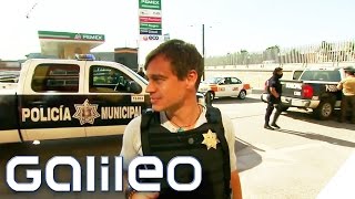 Tijuana  Harro unterwegs mit der Drogenpolizei  Galileo  ProSieben [upl. by Eudora]