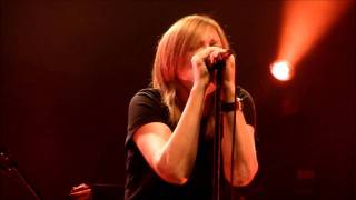 Portishead  Glory Box Live in Toronto at Sound Academy Oct 10 2011 [upl. by Welcy]