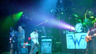 Weezer  quotFalling For Youquot live  New York 12182010 [upl. by Einahpts]