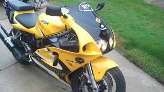 2001 Ninja ZX7R [upl. by Aeriel]